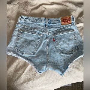 Levi’s 501 shorts